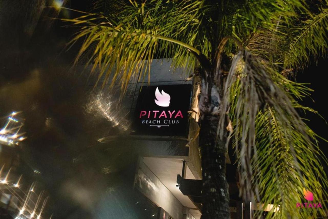 Pitaya Apart Hotel ガロパバ エクステリア 写真